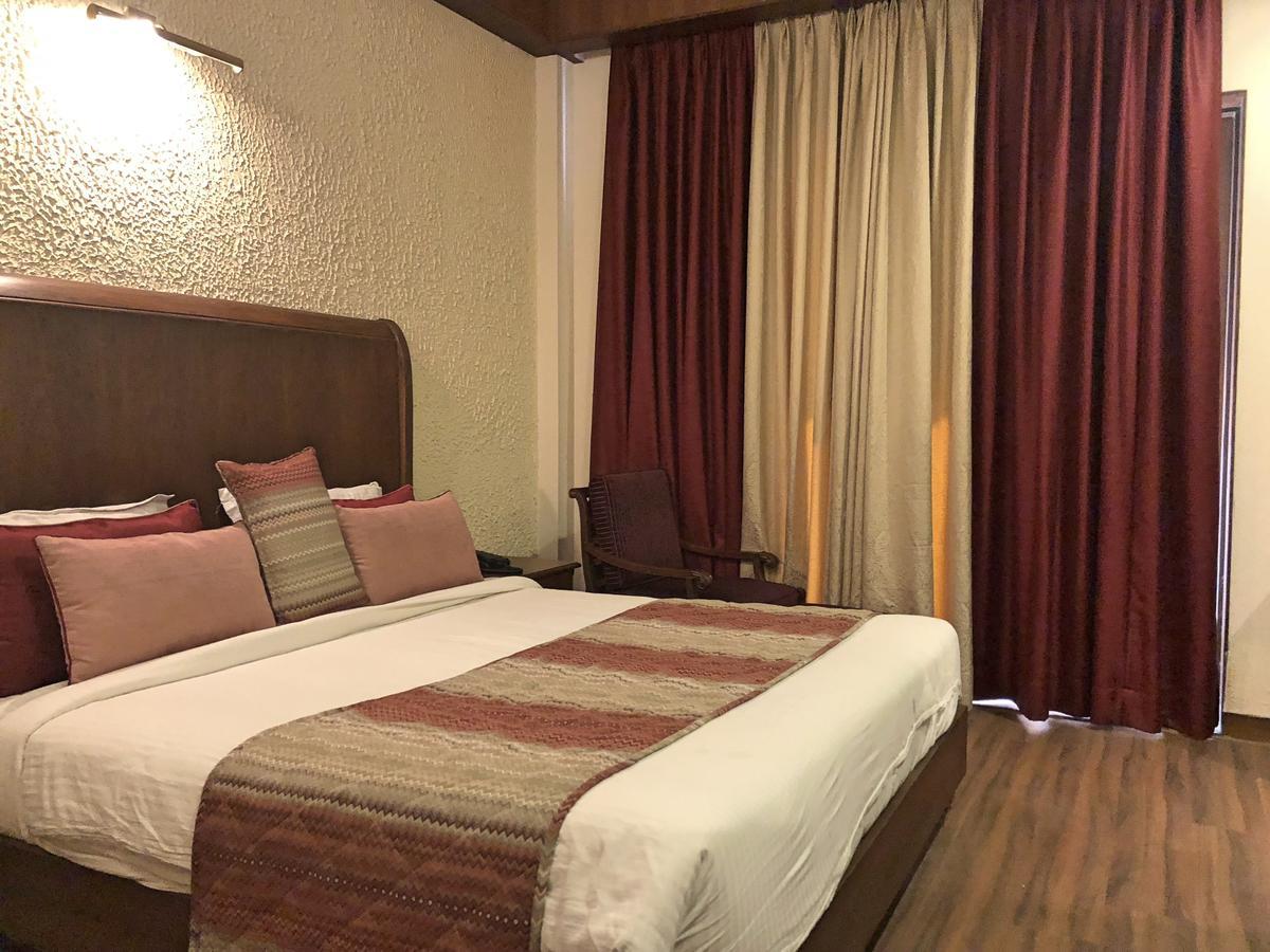 Corbett Wild Iris Spa And Resort Ramnagar  Bagian luar foto